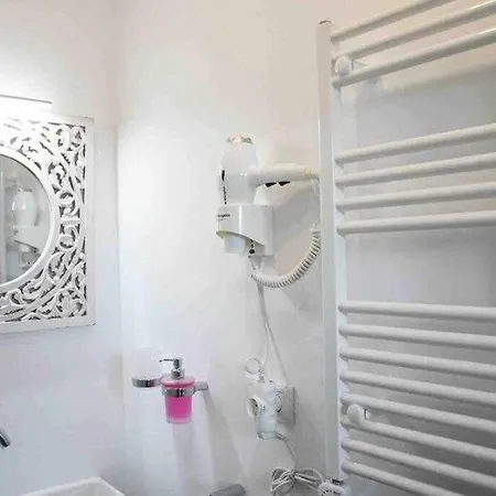 X C Morales & Arnal Ronda