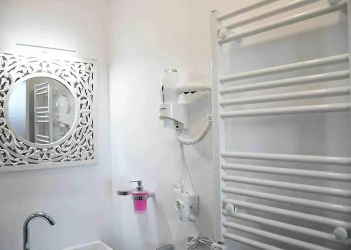 X C Morales & Arnal Ronda