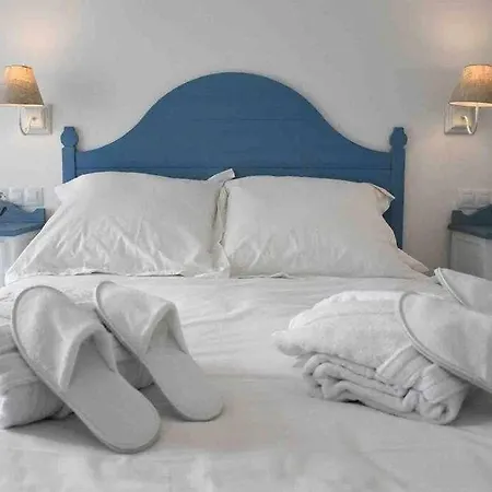 X C Morales & Arnal *