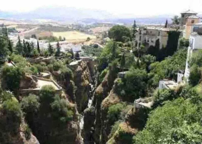 Διαμέρισμα X C Morales & Arnal *